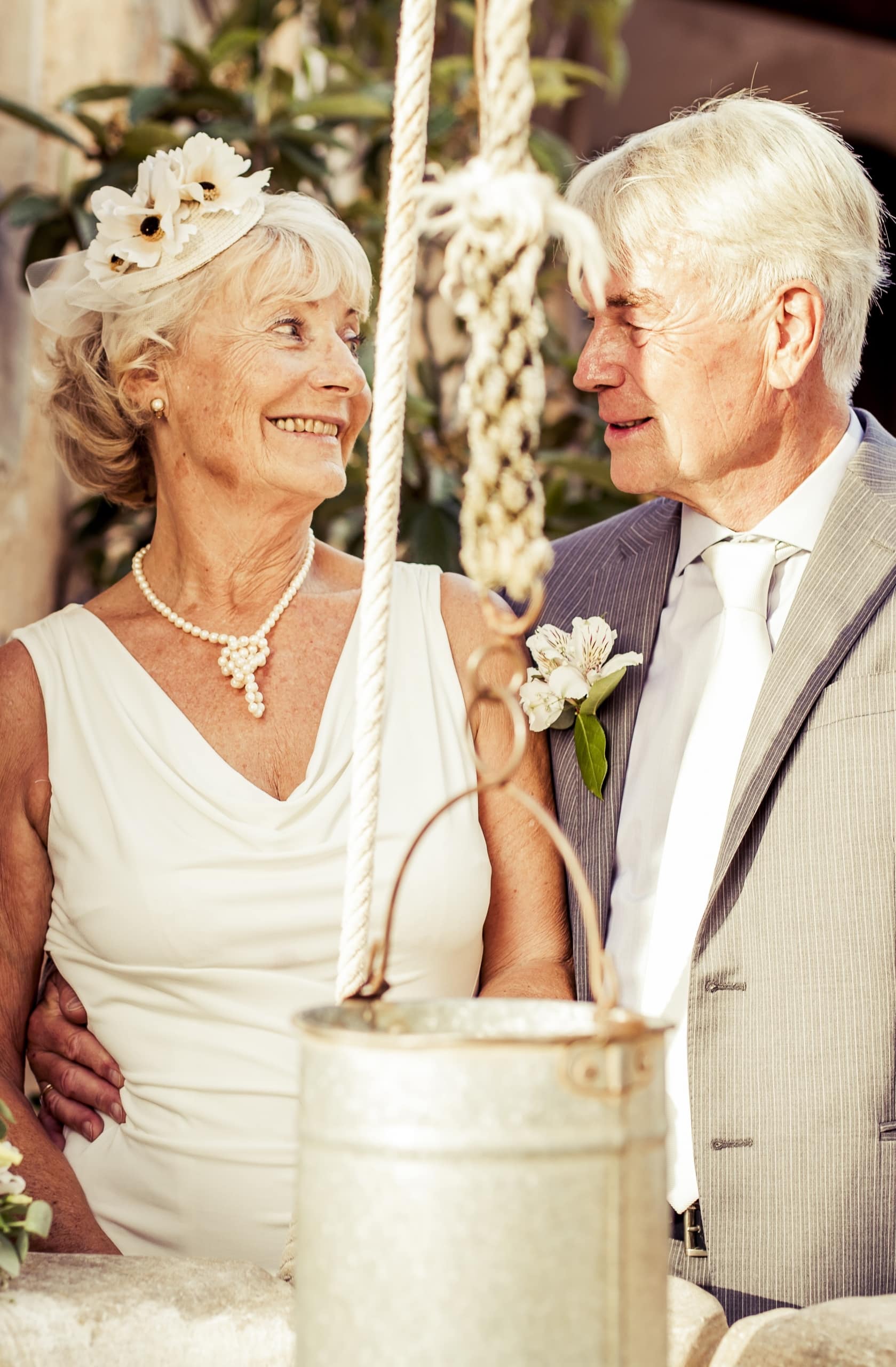 älteres Ehepaar zur Erneuerung des Eheversprechens auf Mallorca
